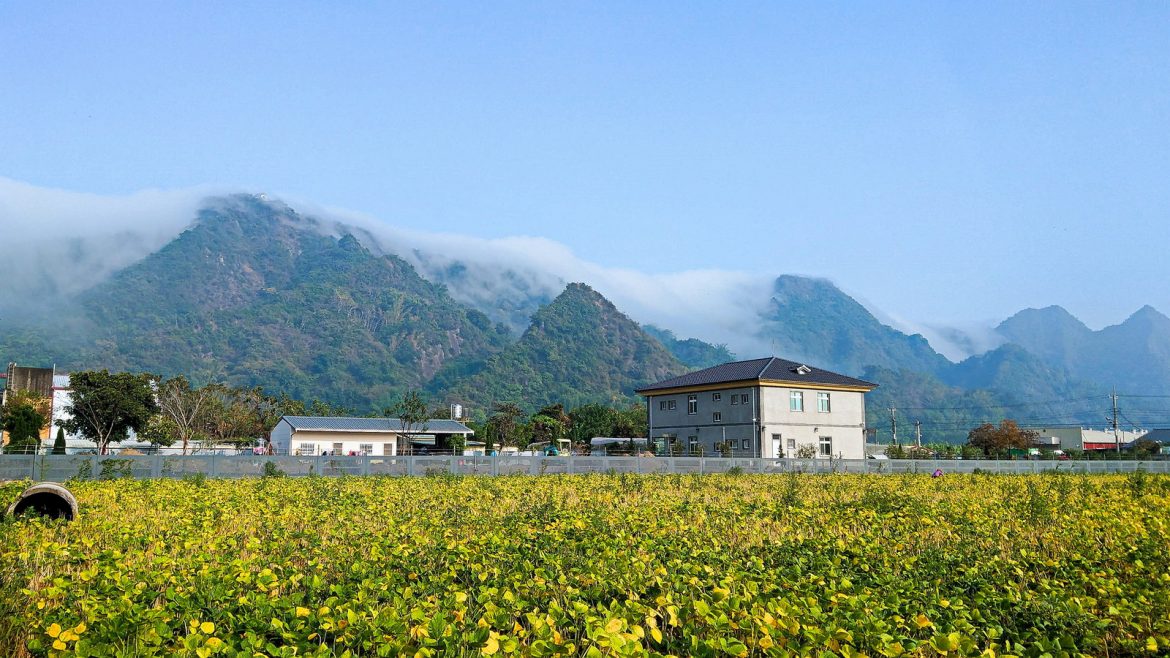 27862522739_6550cd5910_h